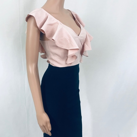 Sleeveless ruffle shoulder midi dress - Picture 2 of 6